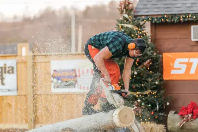christmas show chainsaw