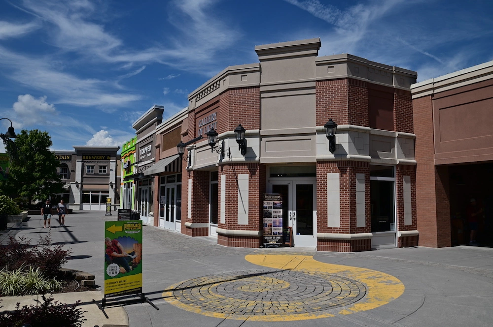 shops at lumberjack square