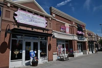 lumberjack square shops pigeon forge tn